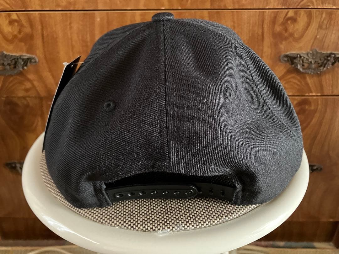 JESSE J's Logo Snapback Cap Black キャップ