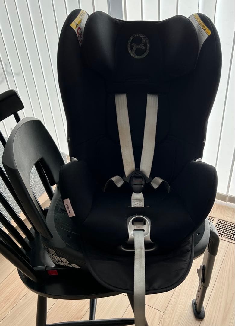 シローナ cybex サイベックス SIRONA ISOFIX