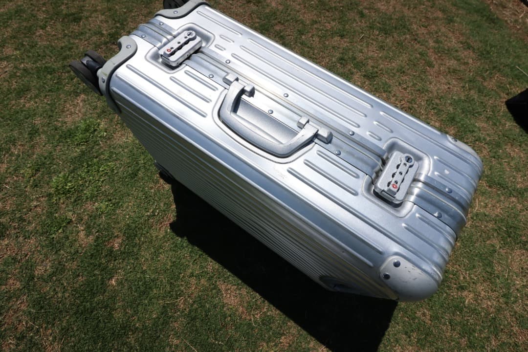 現行品/美品 【RIMOWA】リモワ チェックイン M アルミ シルバー