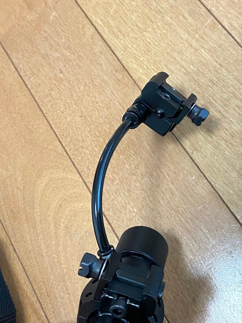 CO2レギュレータ フォアグリップタイプ 38g メーター付き外部ソース