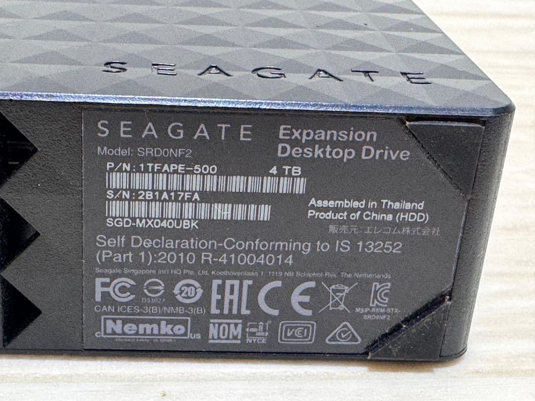 Seagate 外付けハードディスク SRD0NF2 4TB
