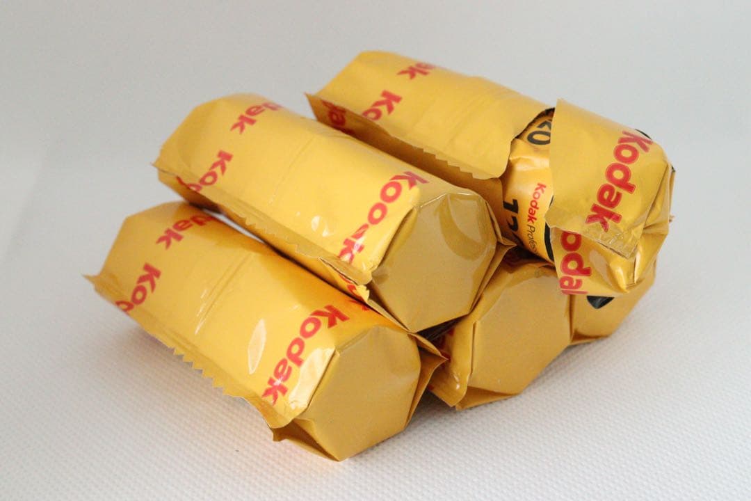 期限2027年5月　Kodak PORTRA 400 120フィルム 5本入り