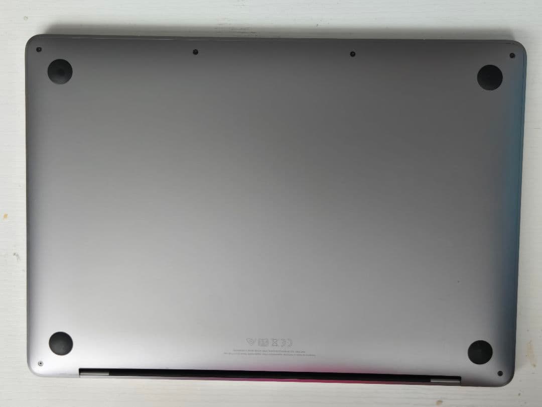 MacBook本体 MacBook Pro M2 2022 8GB+256GB