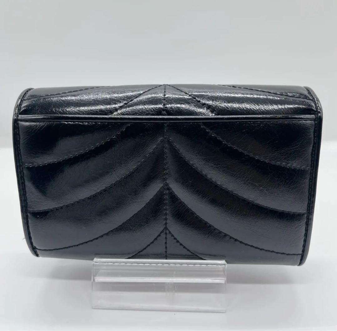 極美品 アナスイ ポワロ キルティング 二つ折り財布 ビジュー ブラック レザー