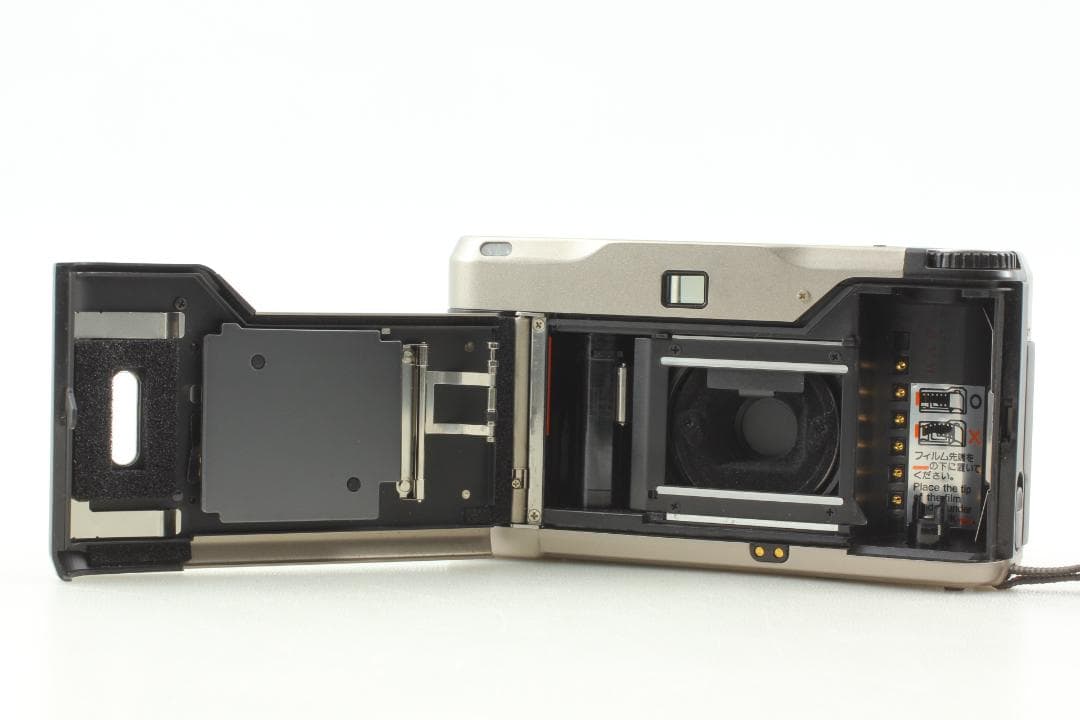 フィルムカメラ Contax T2