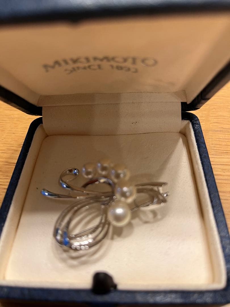 美品　MIKIMOTO 真珠 シルバー ブローチ