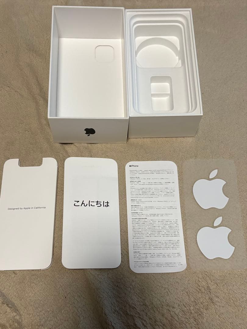 iPhone11（128GB）ブラック※画面ひび割れあり。