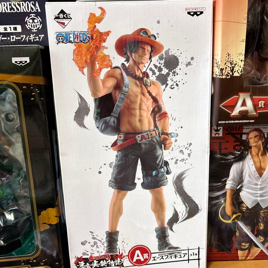 ワンピース　一番くじフィギュア他、雑貨Specialセット