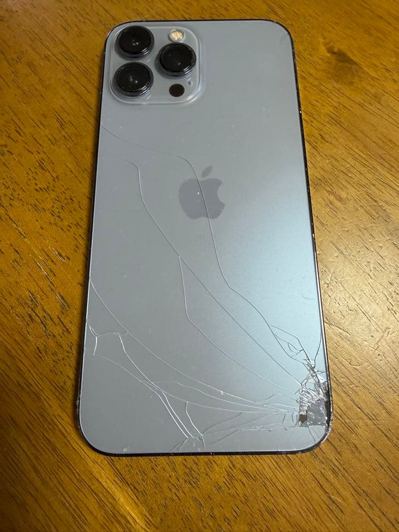 iPhone 13 Pro Max SIMフリー