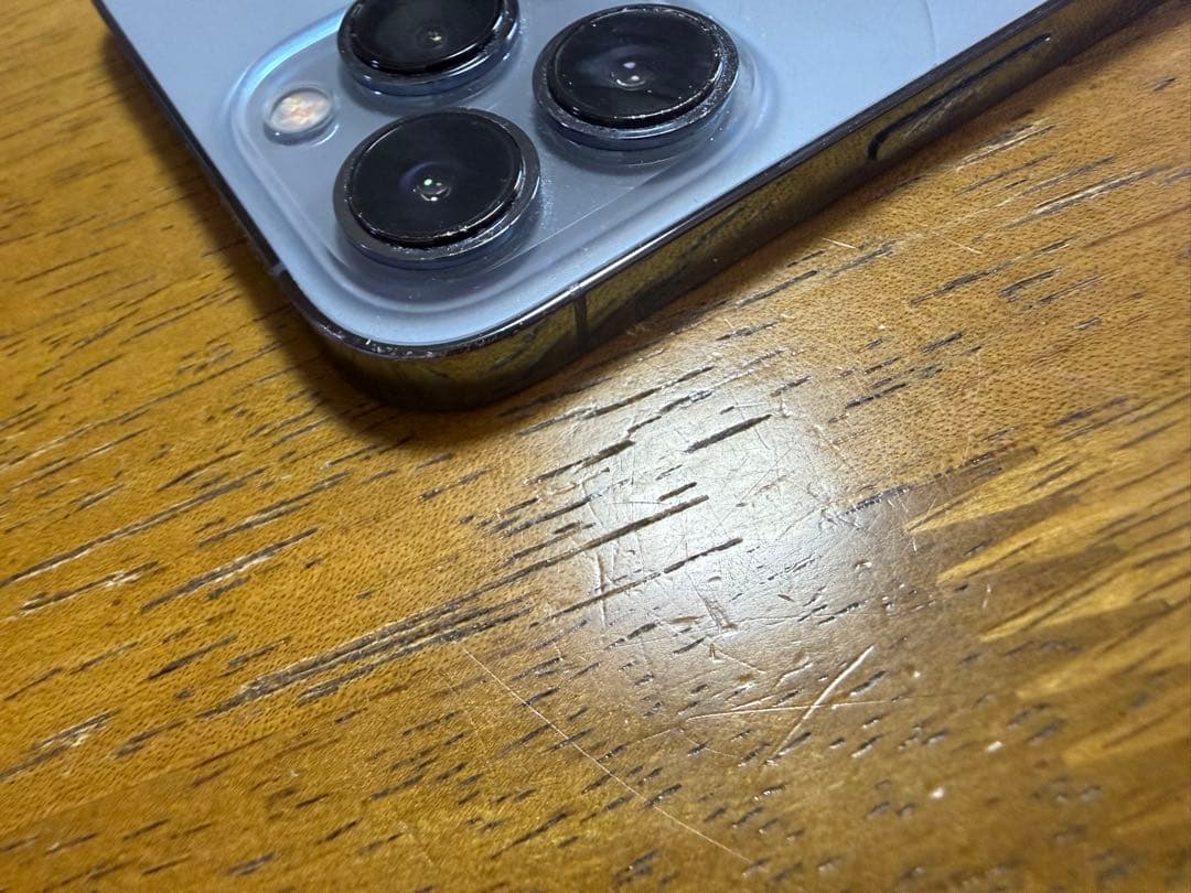 iPhone 13 Pro Max SIMフリー