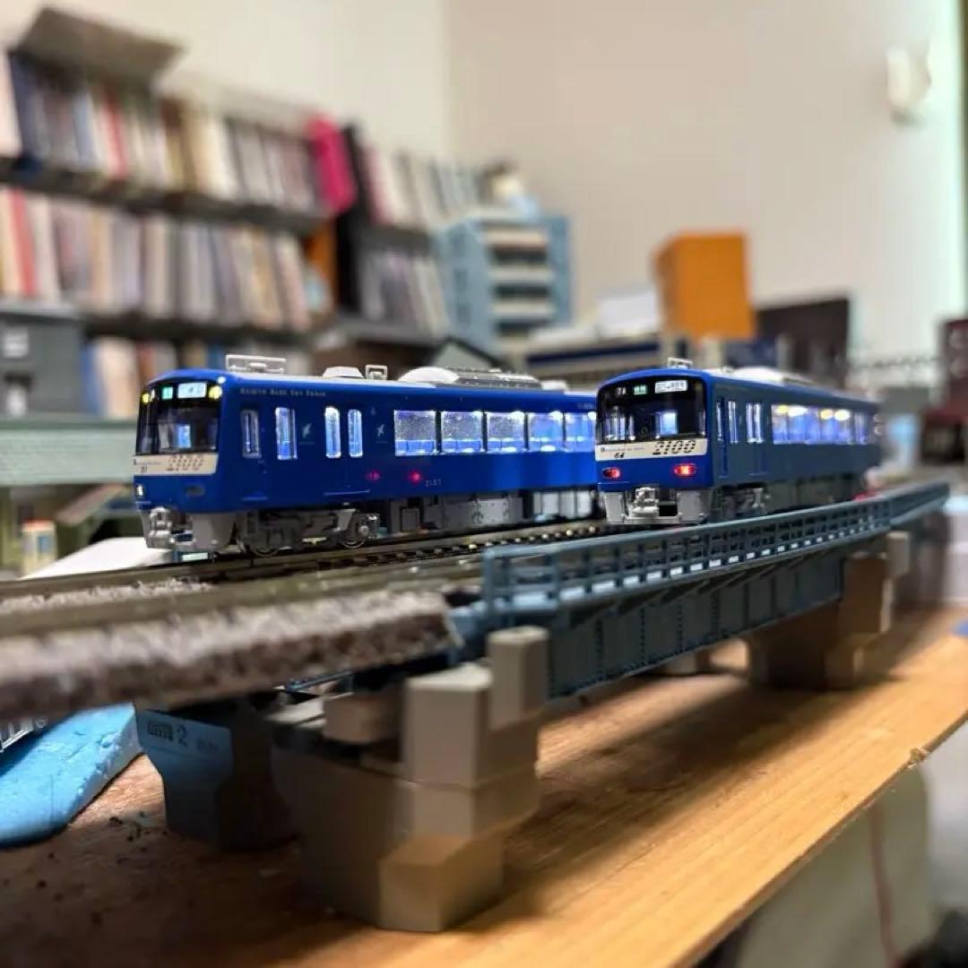 KATO 京急2100形(京急ブルースカイトレイン) 8両セット10-1310