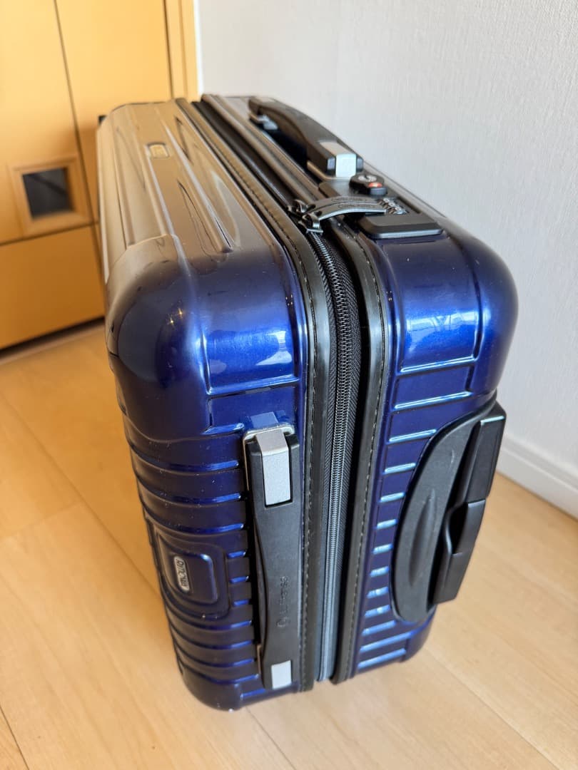 RIMOWA Lufthansa Salsa Cabin 2輪 ブルー 35L