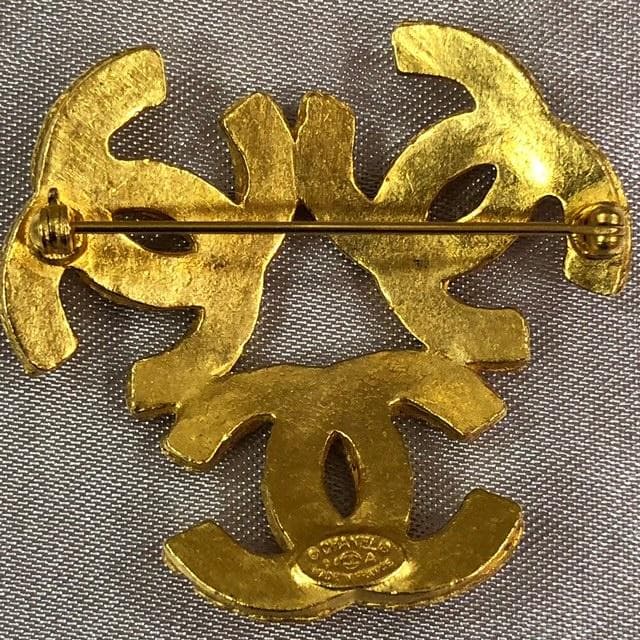 ■シャネル　トリプルココブローチ