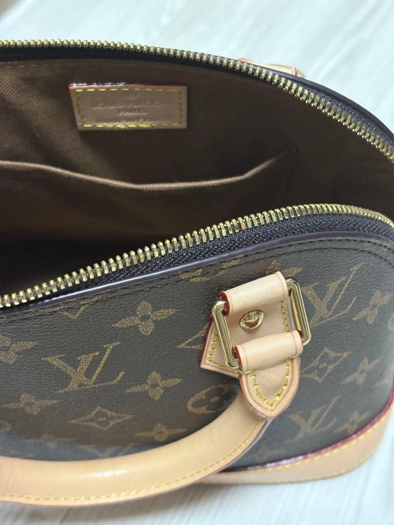 ノーブランド　ハンドバッグ　ショルダーバッグ