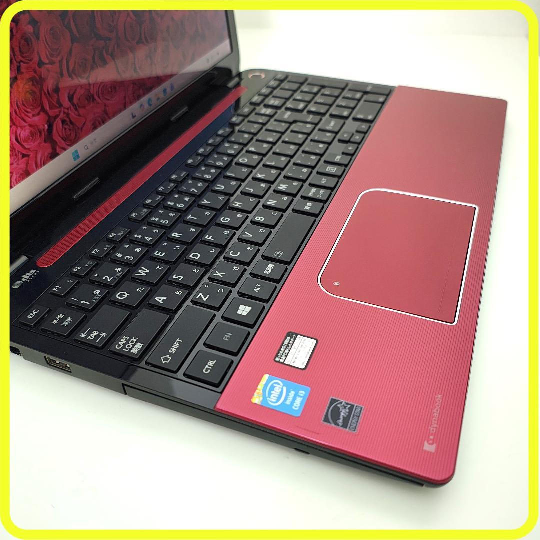 美品　赤　新品SSD256GB⭐️windows11　ノートパソコン　779