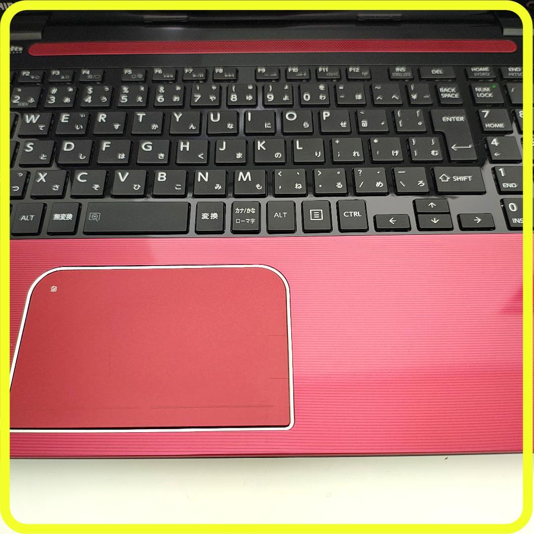 美品　赤　新品SSD256GB⭐️windows11　ノートパソコン　779