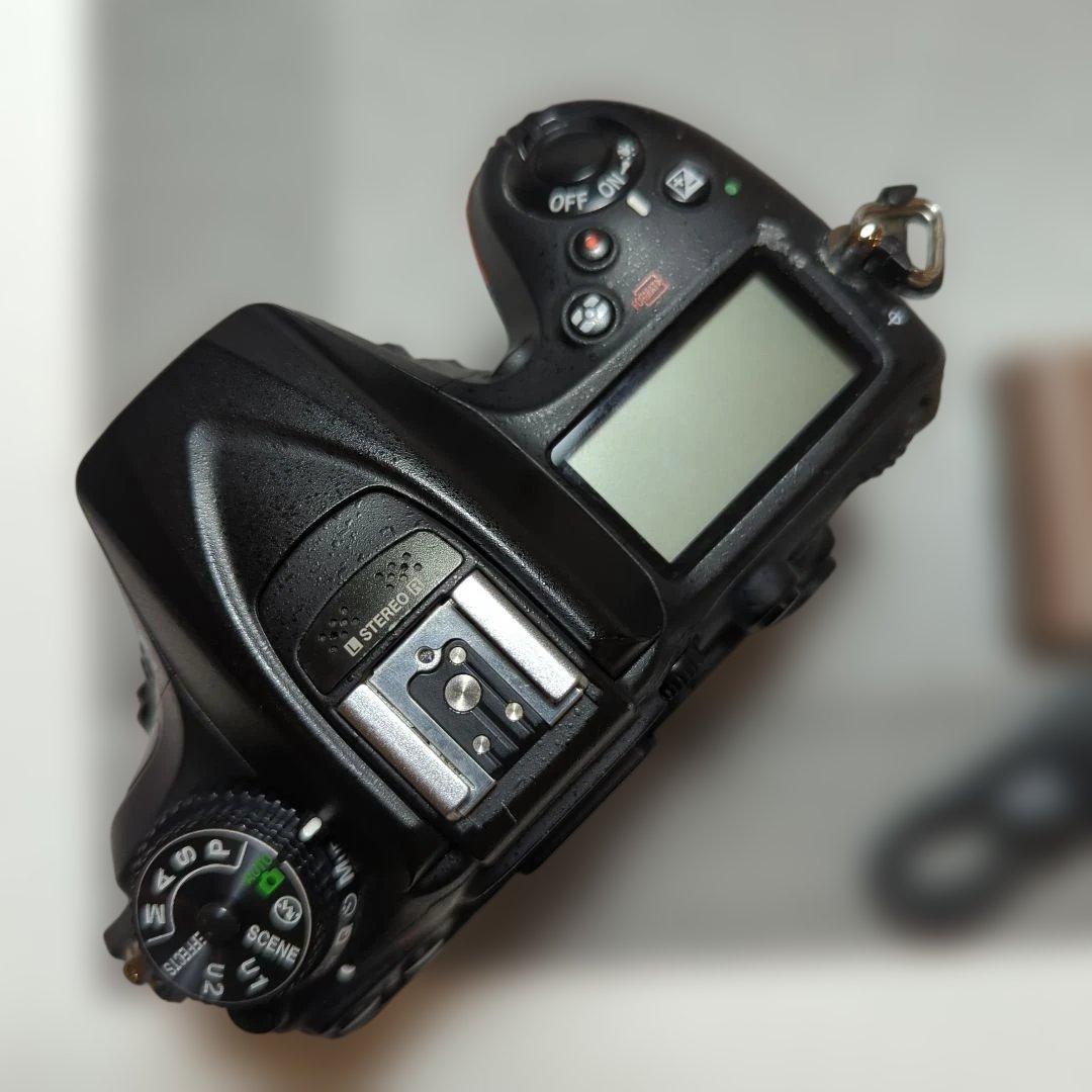 Nikon D7200 デジタル一眼レフカメラ 本体