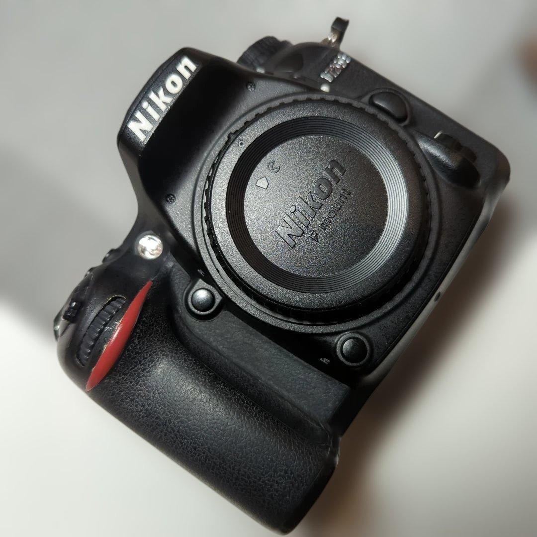 Nikon D7200 デジタル一眼レフカメラ 本体