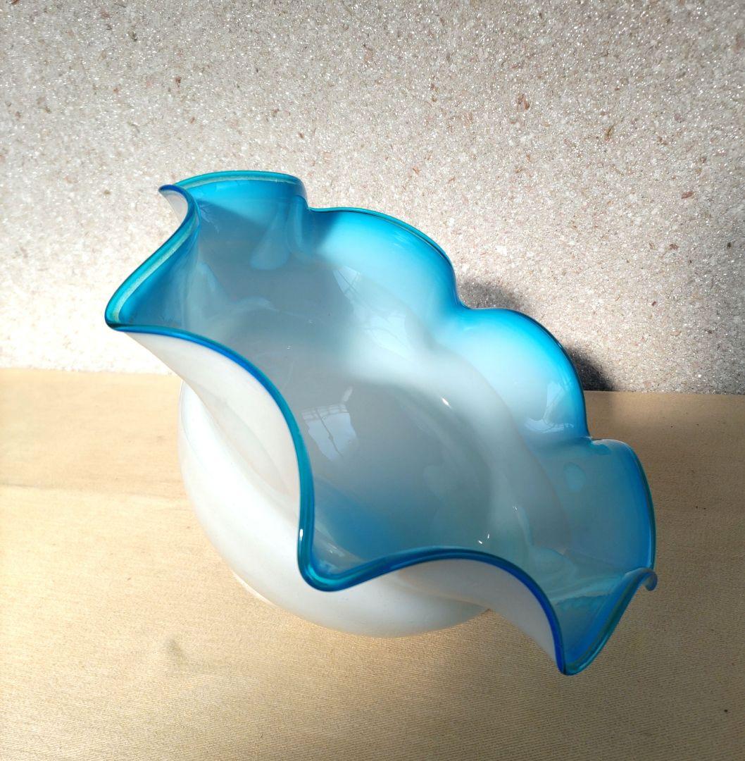 フリルとブルーが素敵な電笠　H29