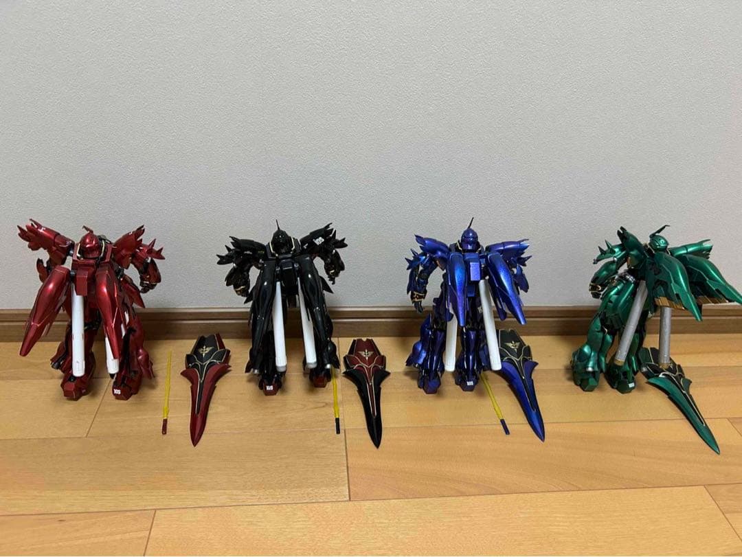 MG　シナンジュ　４体　塗装　ジャンク