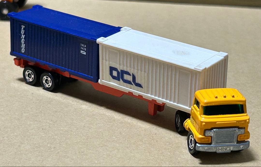 日本製 トミカ ギフトセット コンテナセット