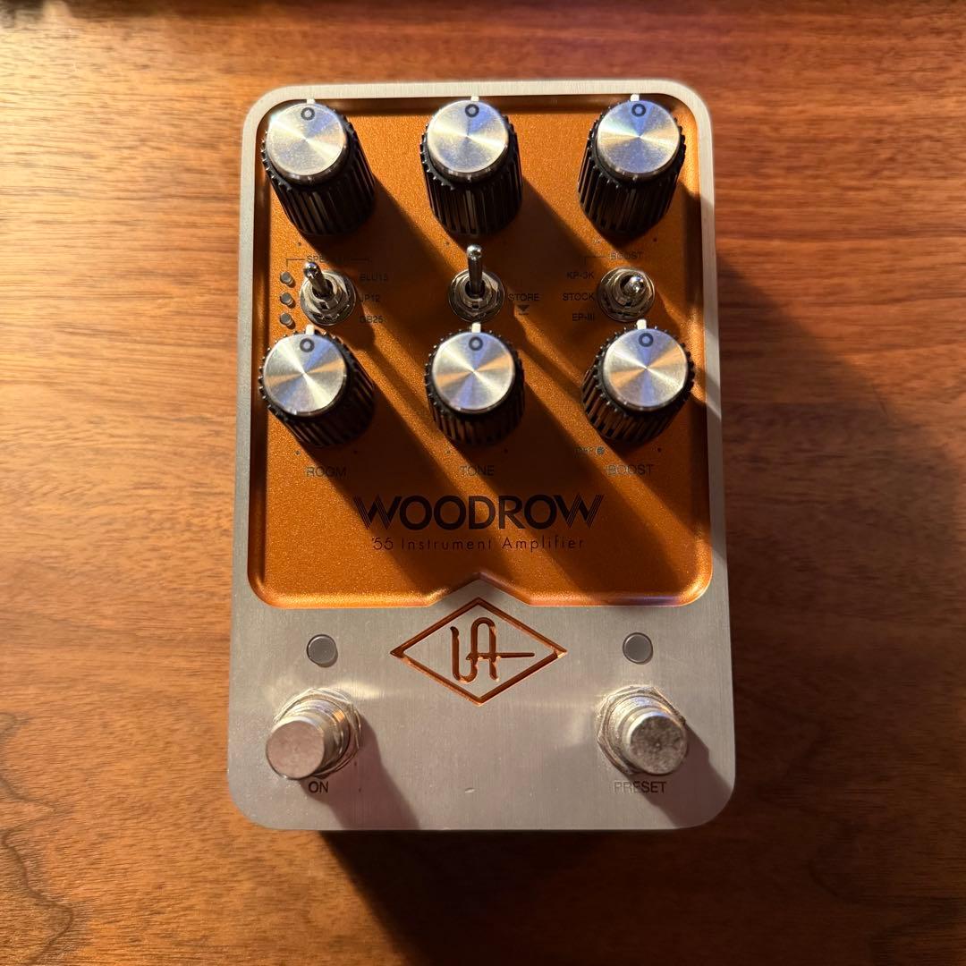 ギター UAFX WOODROW