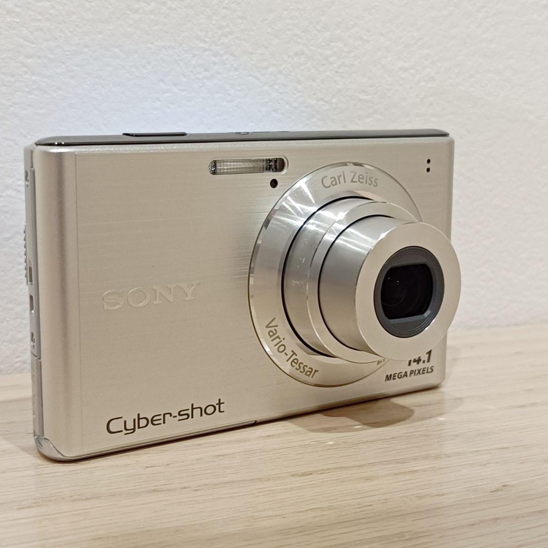 外観美品 動作確認済 SONY DSC-W550 シルバー デジカメ 充電器付