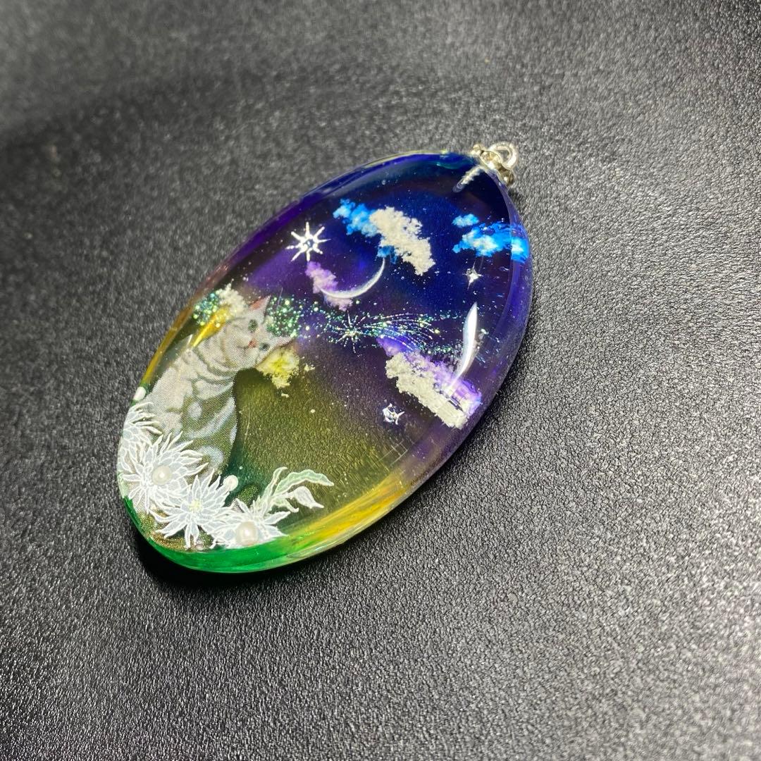 〜fairy様〜新作　天然石　レジンネックレス　【猫ちゃんと浜辺】