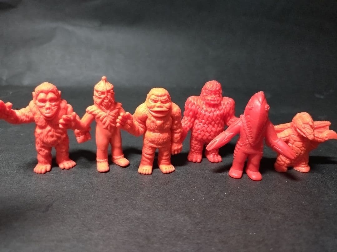 怪獣消しゴム　当時もの　レアもの