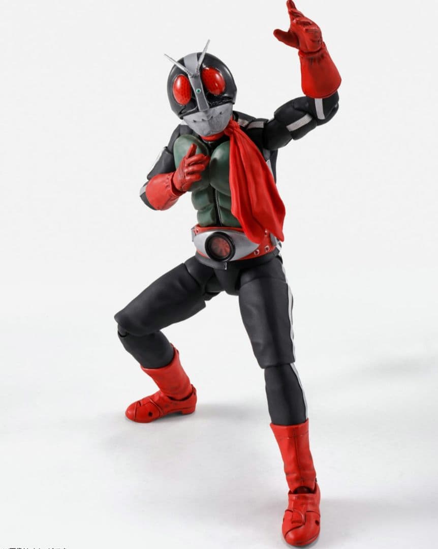 S.H.Figuarts真骨彫製法　仮面ライダー新2号+サイクロン号セット