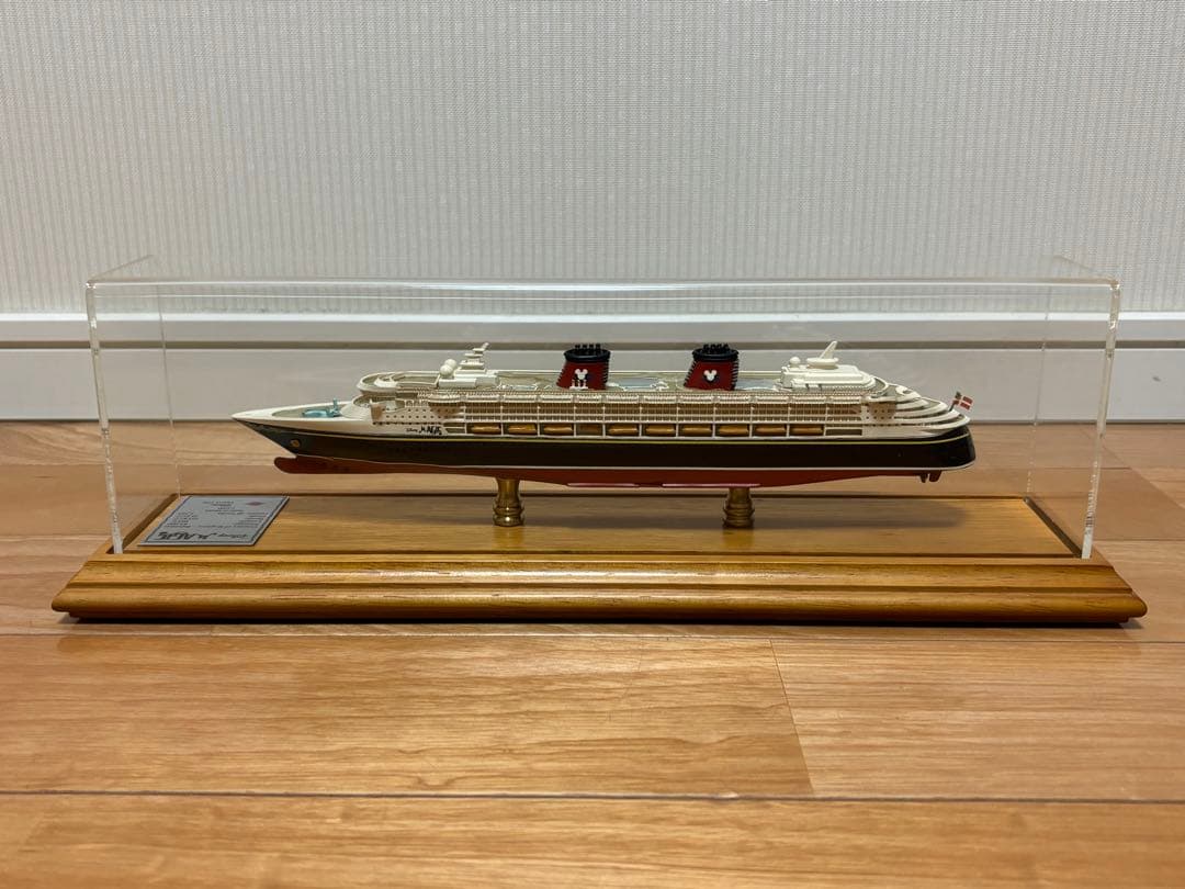 1/1000 ディズニー クルーズライン マジック号 クルーズ客船 模型 完成品