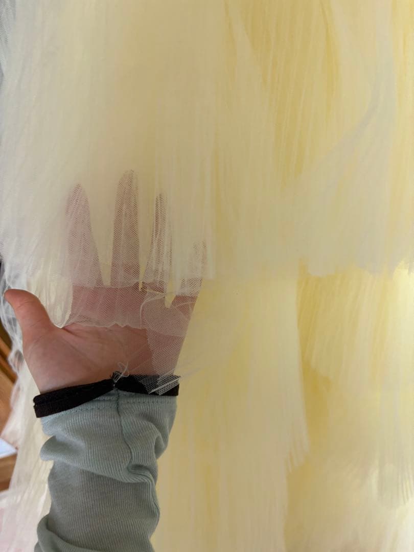 イエロー ウェディングドレス　お色直し