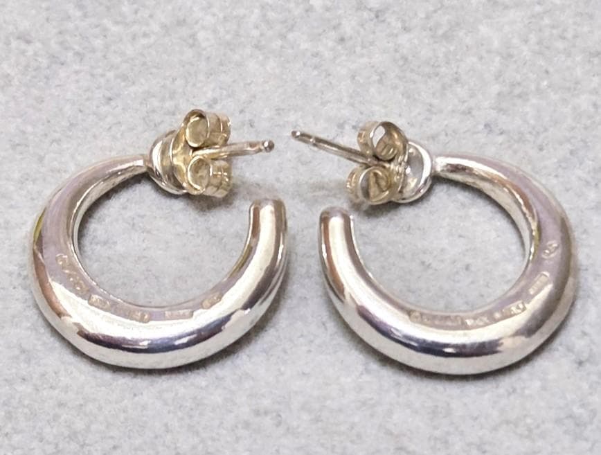 GUCCIグッチ サークル SILVER925 ユニセックスピアス　42766