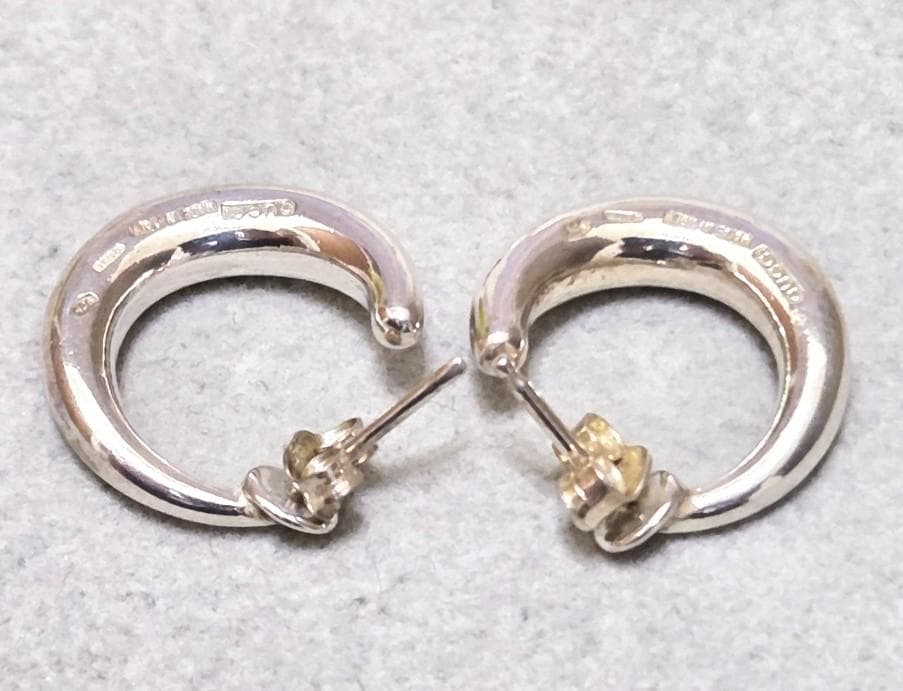 GUCCIグッチ サークル SILVER925 ユニセックスピアス　42766