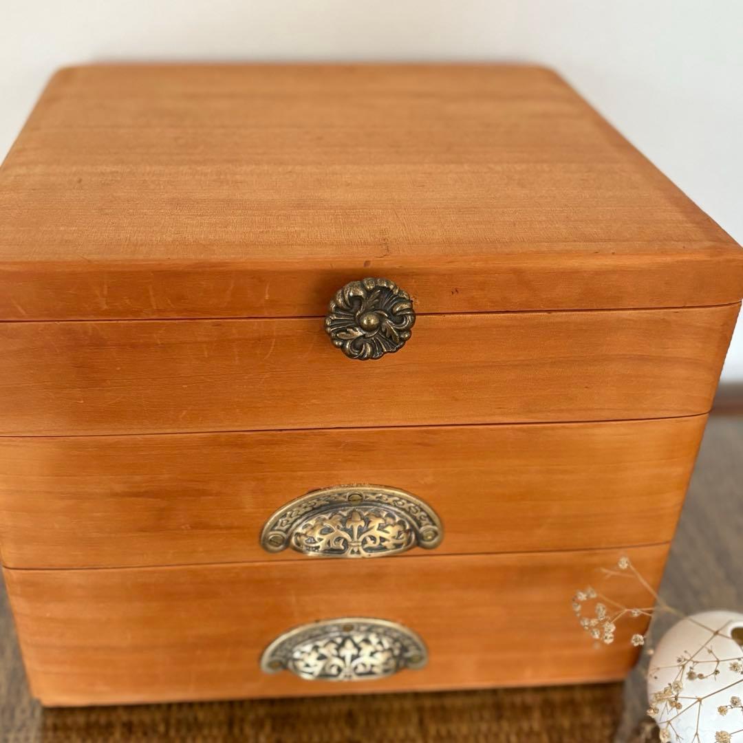 無垢材 × 真鍮 取っ手 ／丁寧な暮らしのための 木製 収納 チェスト
