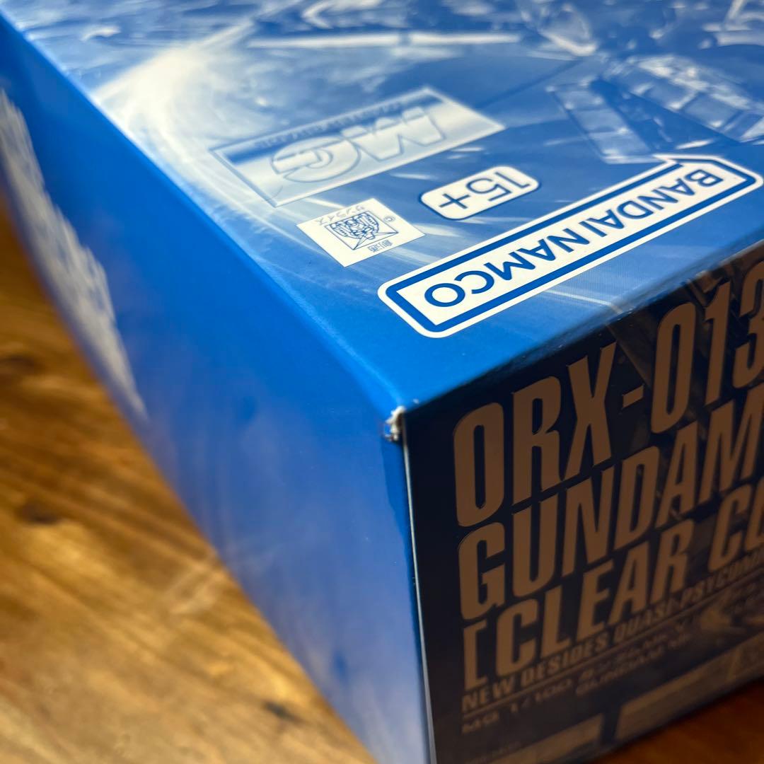 1/100 MG ORX-013 ガンダムMk-V [クリアカラー]