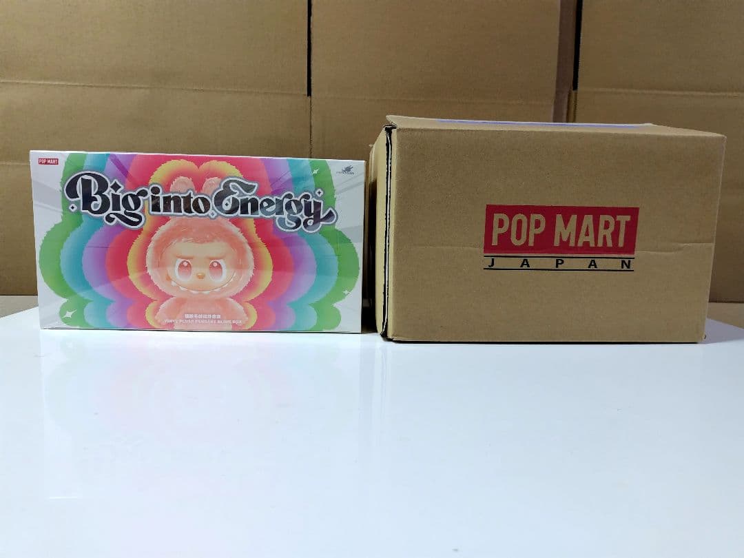 正規品・未開封　Labubu Big into Energy アソートボックス