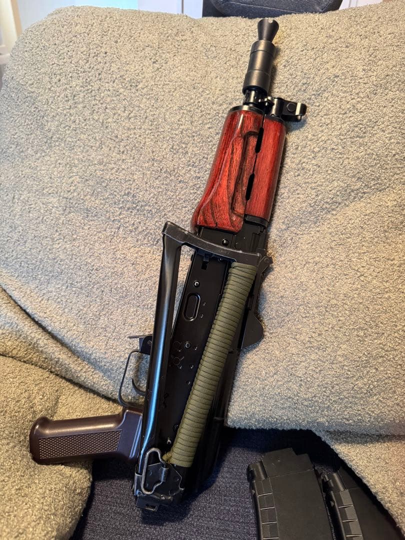 週末値下げ‼️次世代電動ガンAKS-74u 木製ハンドガード 付き