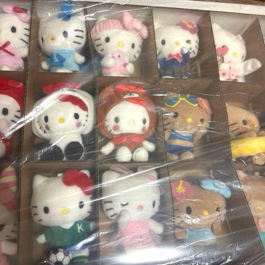 アベイル キティ ハローキティ 21個 マスコットチャーム 50周年 ゴールド