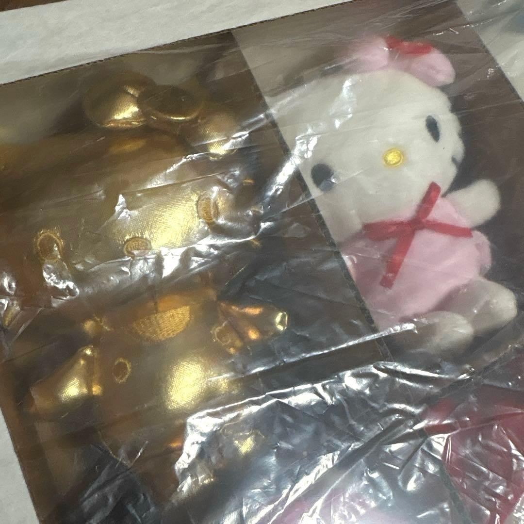 アベイル キティ ハローキティ 21個 マスコットチャーム 50周年 ゴールド