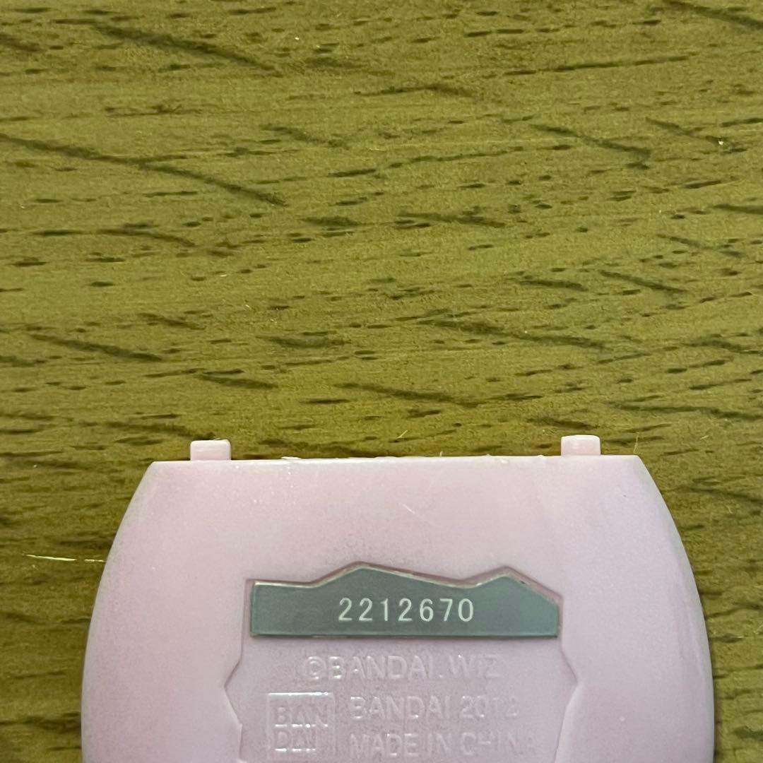 たまごっちピース　たまデコピアス　2点セット