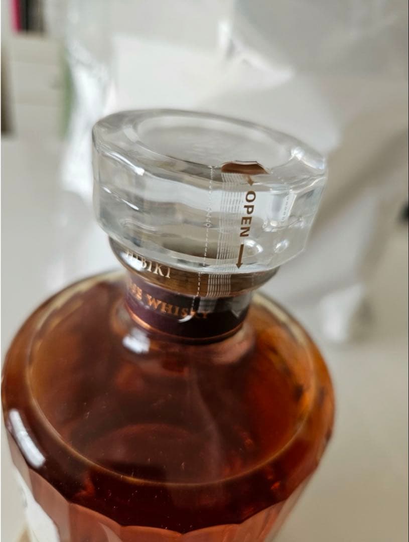 Hibiki 100周年記念ウイスキー 700ml