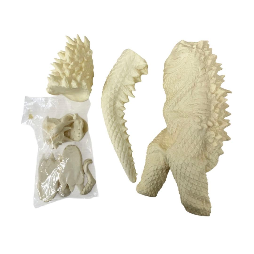 ARAID アレイド ウルトラマン シリーズ 第一弾 宇宙怪獣 ベムラー