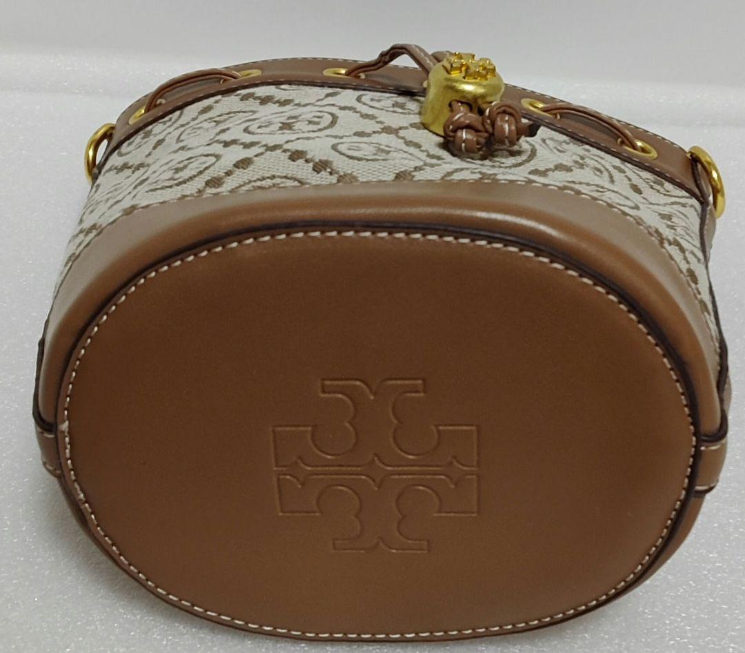 椿様。美品 TORY BURCH ショルダーバッグ Tモノグラム ジャガード
