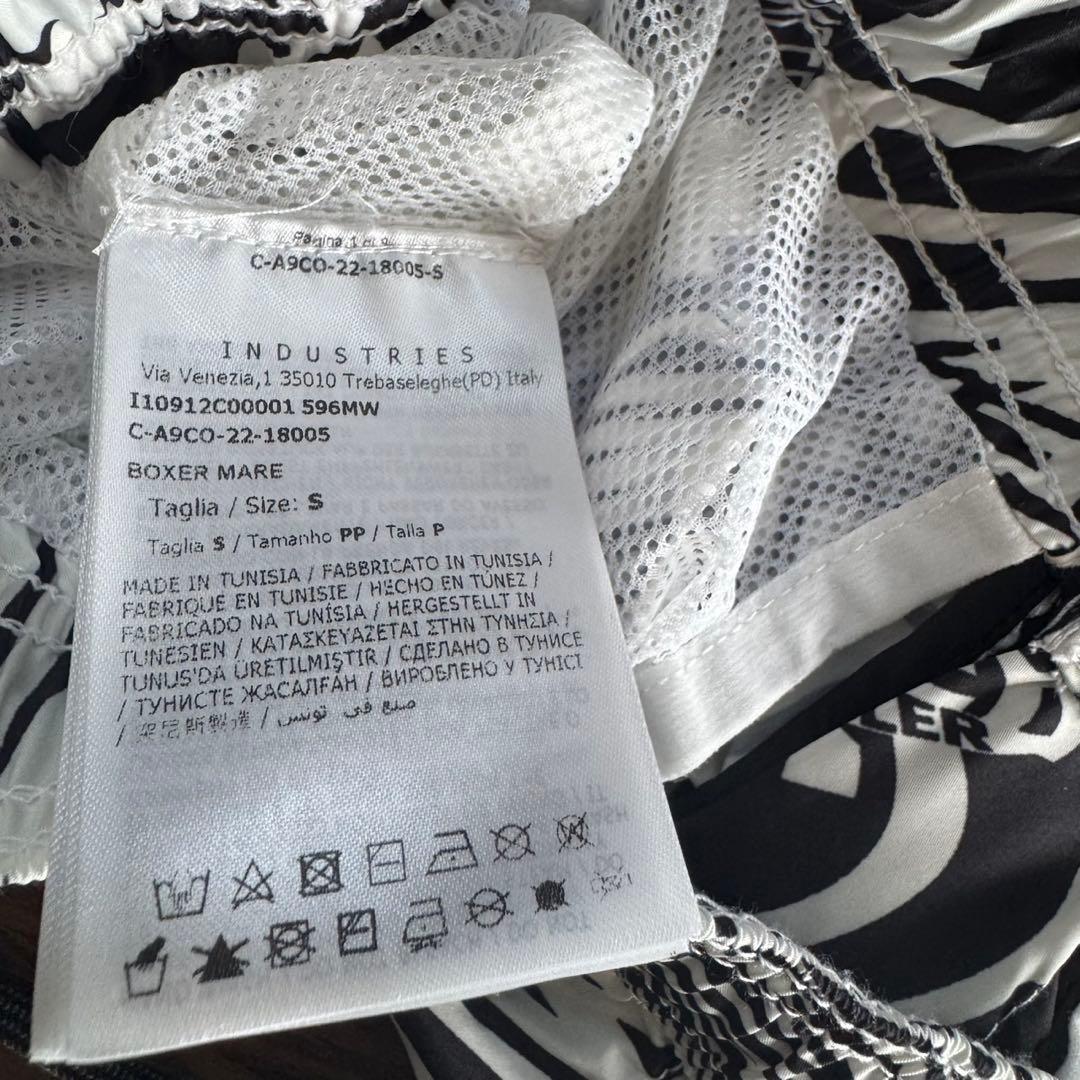 モンクレール S 水着 海パン サーフパンツ ボードショーツ 総柄 黒 白