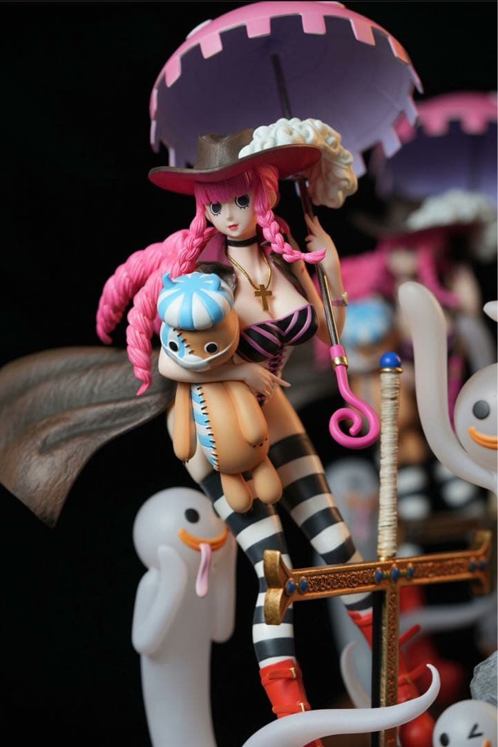 ワンピース ペローナ フィギュア 新品