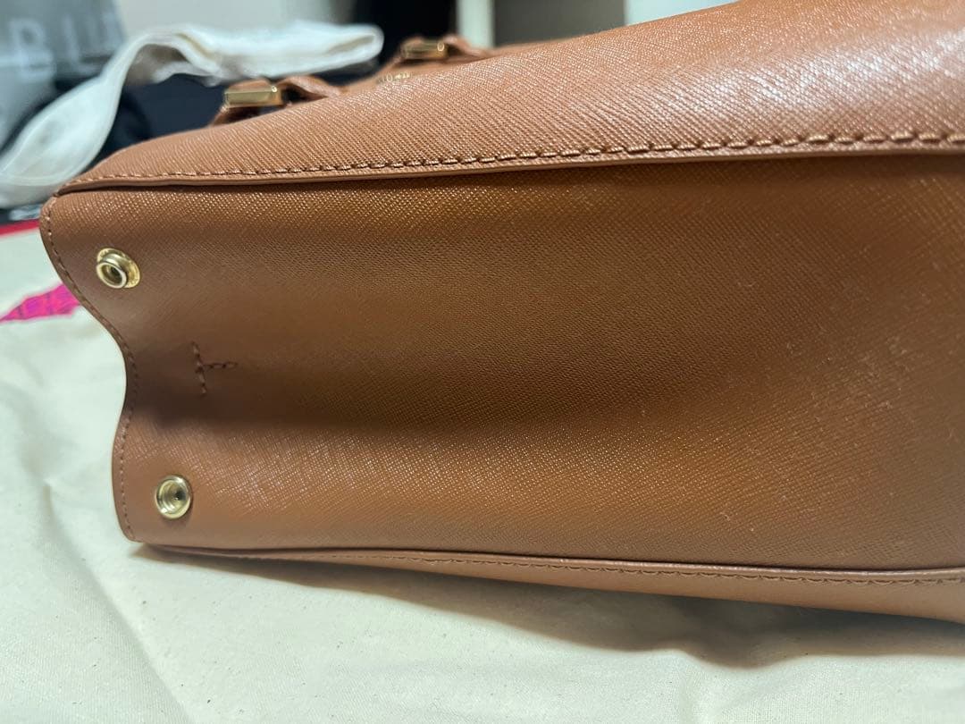 トリーバーチ　ブラウン トートバッグ ショルダーストラップ付き