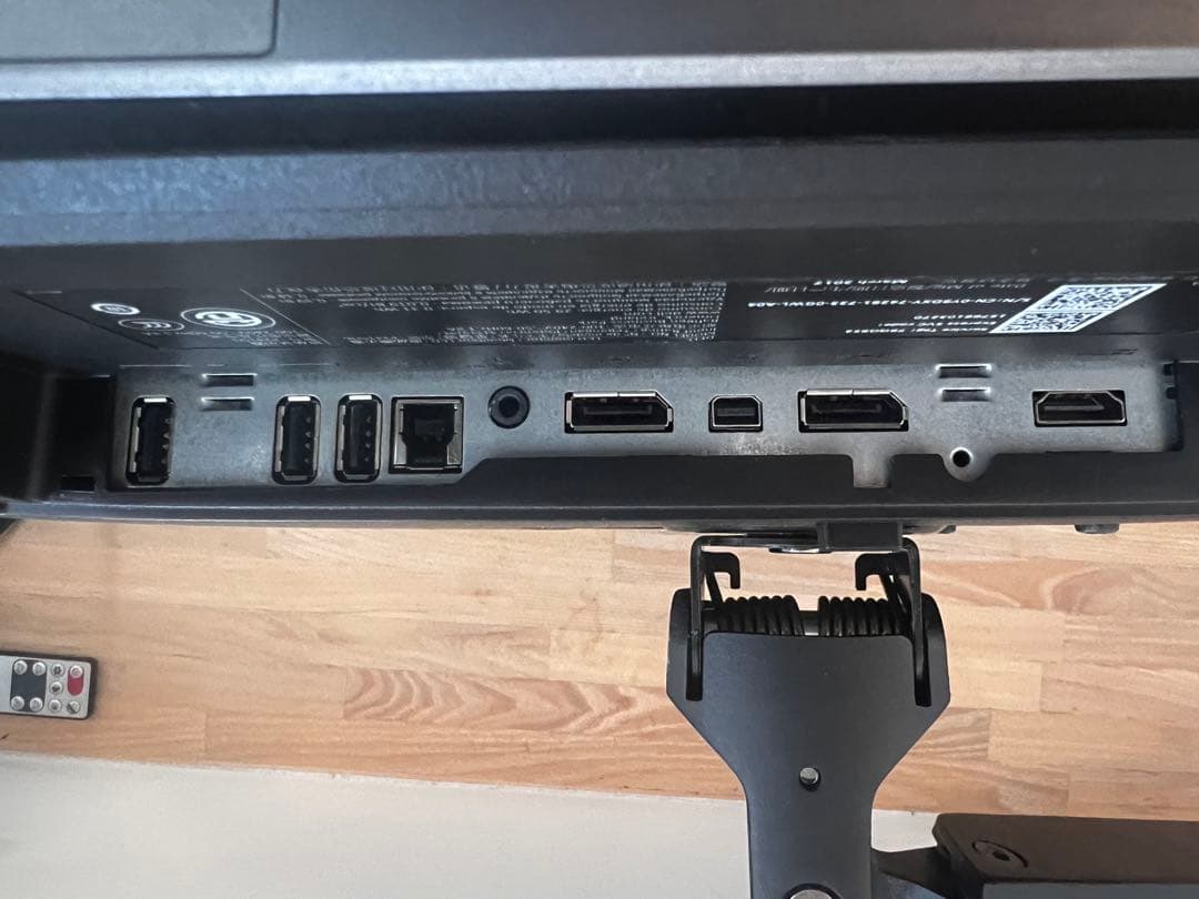 Dell 4K display P2415Q + HPモニターアーム