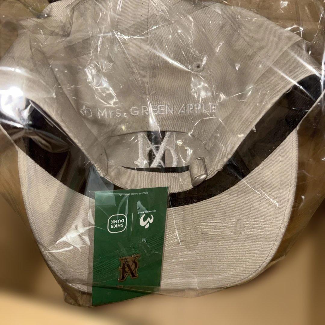 Mrs.GREEN APPLE NEW ERA　ピンズ付き