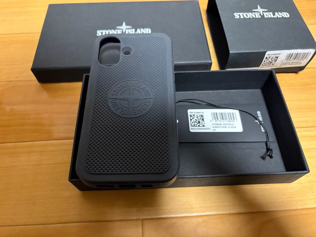 STONE  ブラック iPhone16 ケース